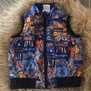 6-12 mo reversible Patagonia vest